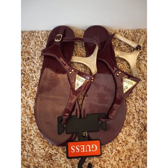 Guess Factory Carmela Wine Patent T-Strap Sandals - Picture 2 of 3